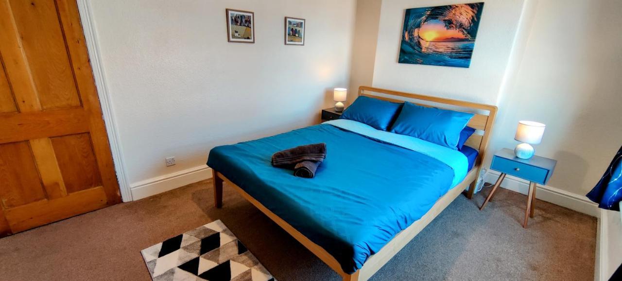 Rhubarb Terrace On The Coast - Sleeps 1-6 Colwyn Bay Exterior foto